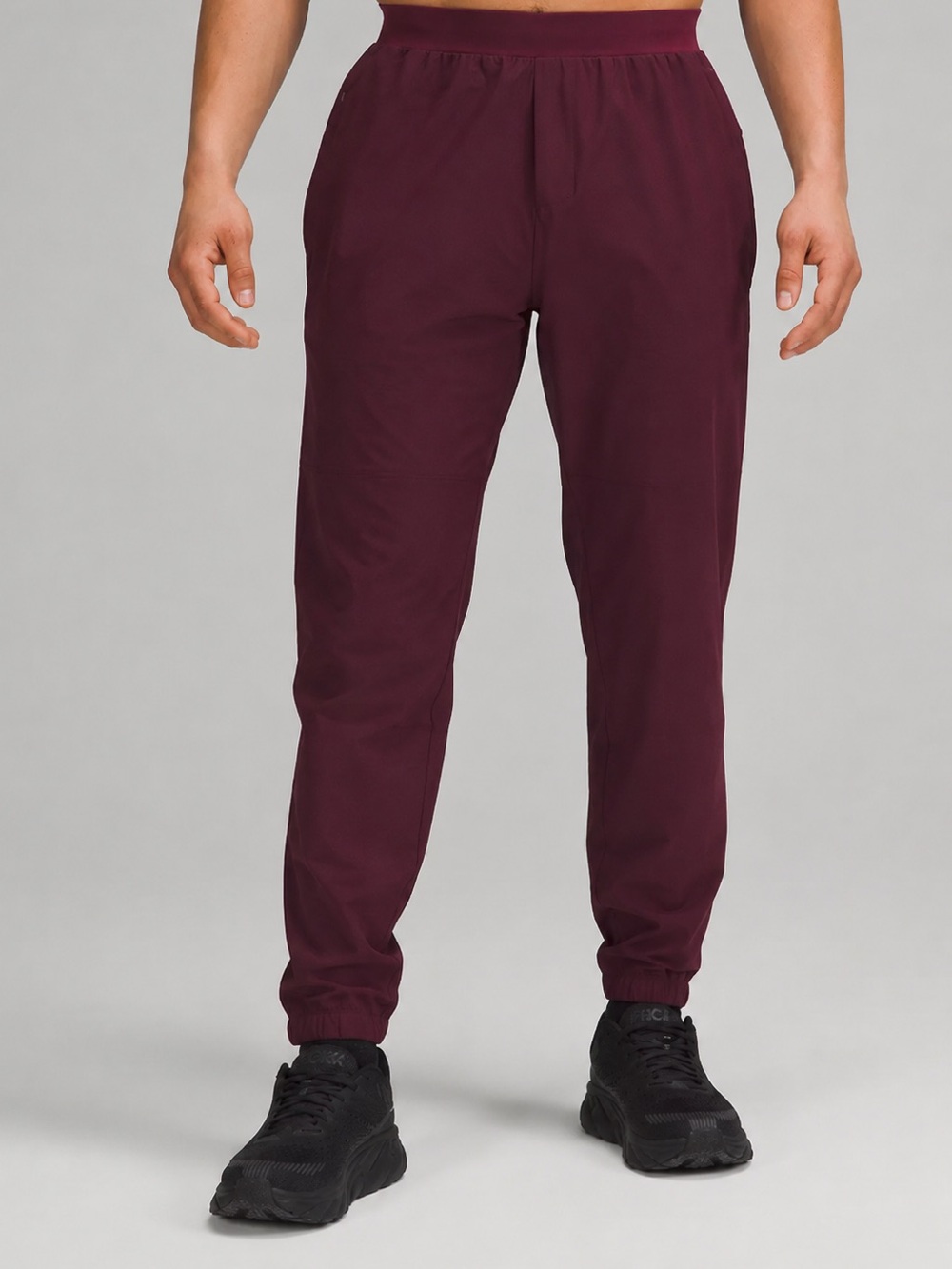 Lululemon Surge Jogger Shorter 27” Men’s XS Burgundy Bay Running Pants EUC